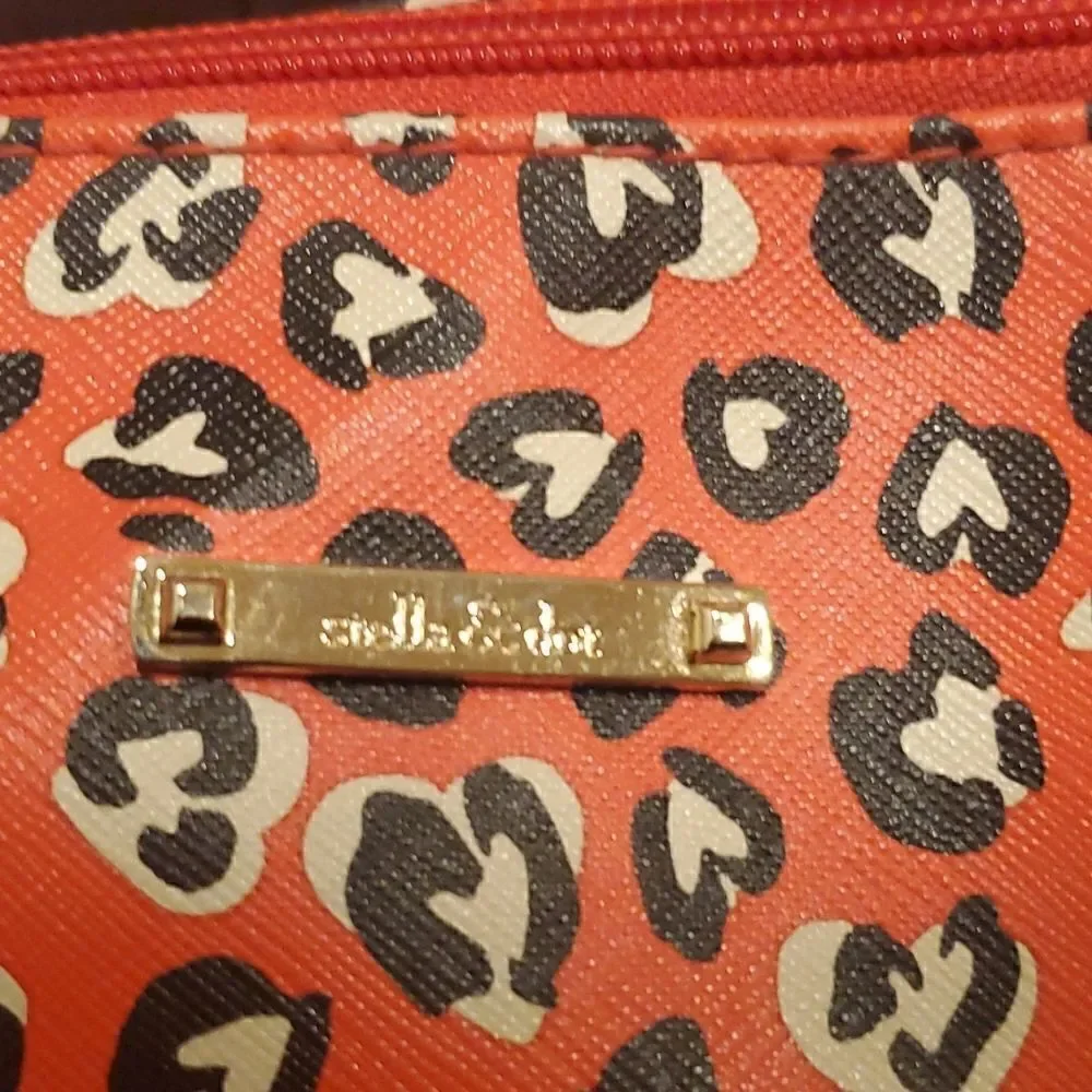 STELLA & DOT Leopard Heart Makeup Pouch‎
